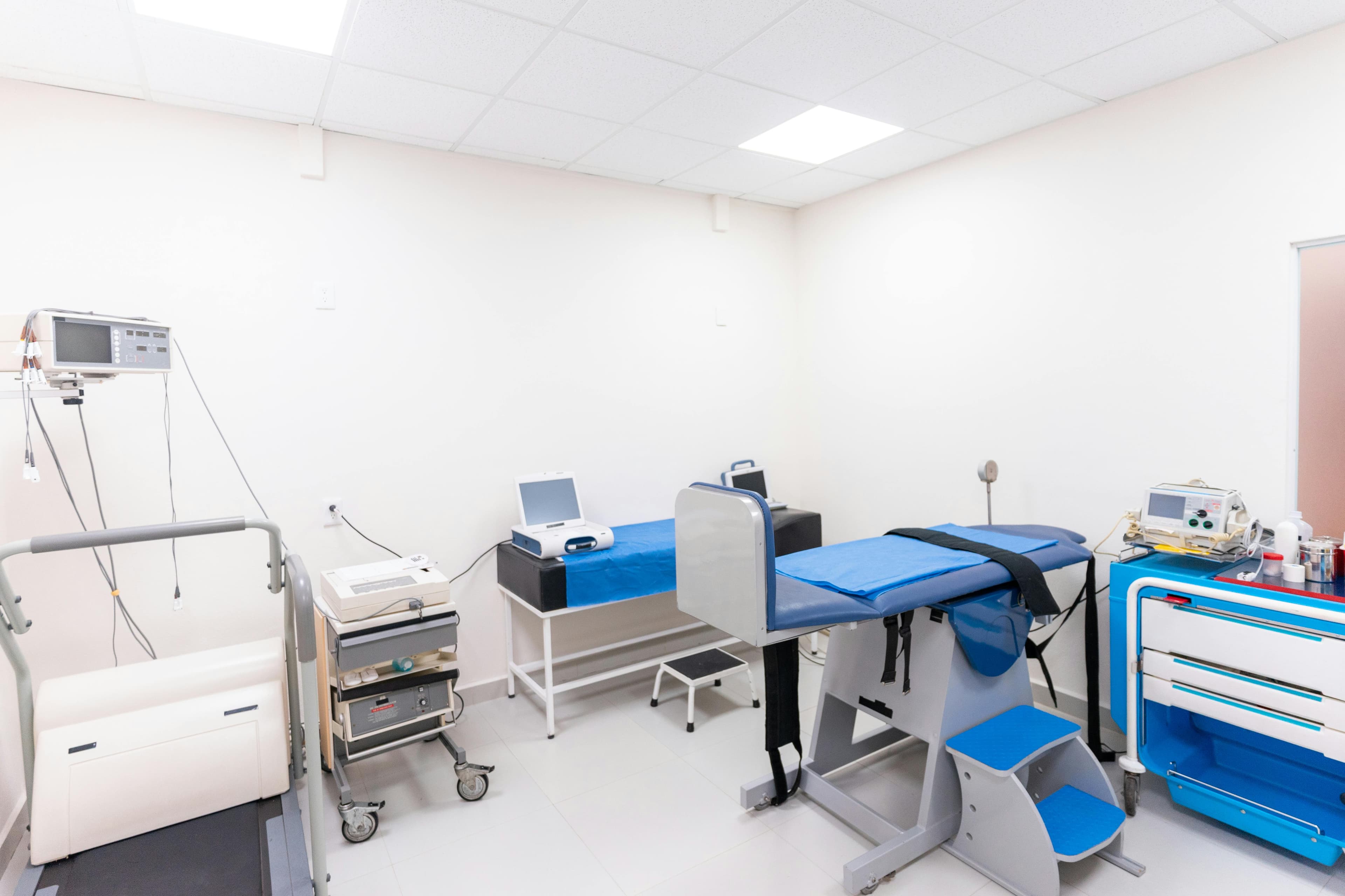 Cardiology and diagnostic examination suites